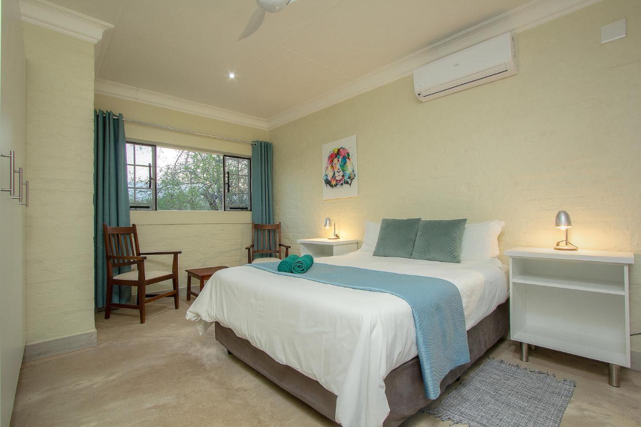 מרלות' פארק Kruger'S Retreat House & Kruger'S Rest Studio מראה חיצוני תמונה