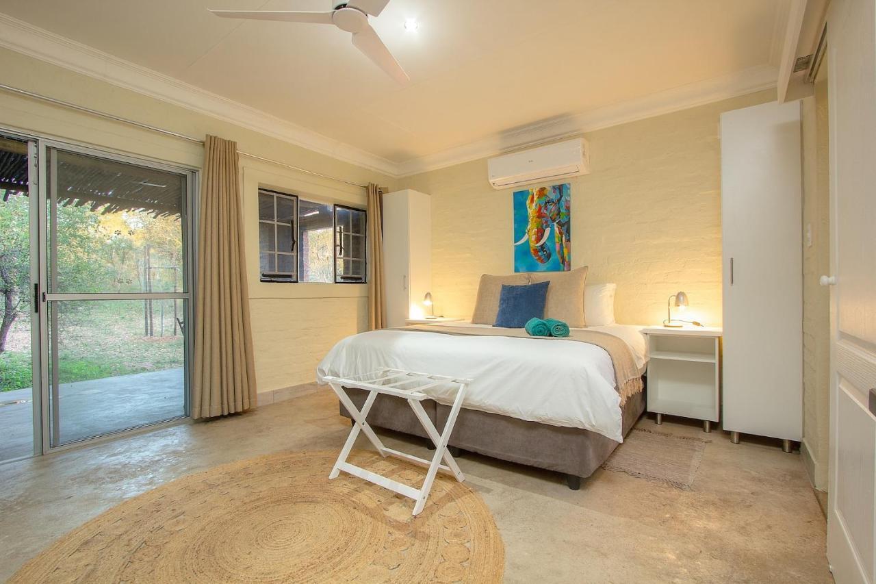 מרלות' פארק Kruger'S Retreat House & Kruger'S Rest Studio מראה חיצוני תמונה